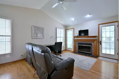 88 Jansen Lane, Vernon Hills, IL 60061 - Photo 10