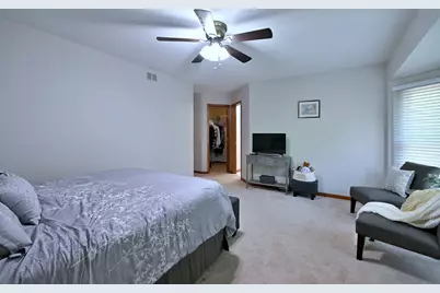 88 Jansen Lane, Vernon Hills, IL 60061 - Photo 22