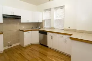 4450 N Sheridan Rd, Chicago, IL 60640 - Photo 2