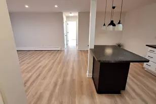 9s070 Lake Dr, Willowbrook, IL 60527 - Photo 4