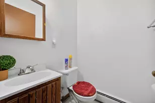 227 S Hale St, Addison, IL 60101 - Photo 16