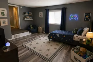 218 Oakwood Ave, Rockford, IL 61101 - Photo 10