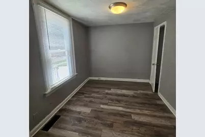 218 Oakwood Avenue, Rockford, IL 61101 - Photo 16