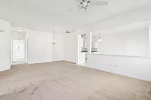 13322 S Bayberry Ln, Plainfield, IL 60544 - Photo 4