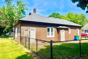 112 W Grant St, Streator, IL 61364 - Photo 1
