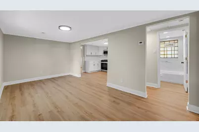 2429 Garden Street, Joliet, IL 60435 - Photo 8
