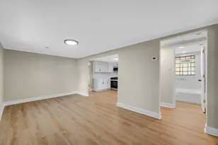 2429 Garden St, Joliet, IL 60435 - Photo 8