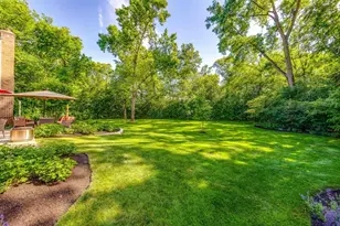2145 Kenton Ln, Libertyville, IL 60048 - Photo 44