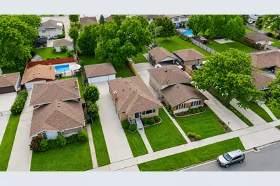 8818 S 55th Court, Oak Lawn, IL 60453 - Photo 20