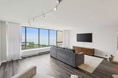 2800 N Lake Shore Drive #3603, Chicago, IL 60657 - Photo 2