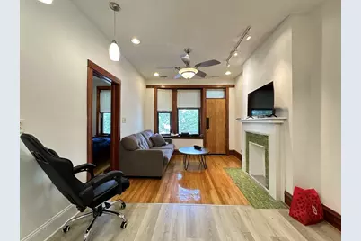 2821 W Shakespeare Avenue #2F, Chicago, IL 60647 - Photo 10