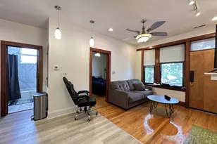 2821 W Shakespeare Ave, Chicago, IL 60647 - Photo 8