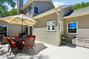 605 Tulip Cir, Island Lake, IL 60042 - Photo 28