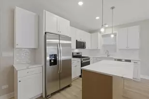 4932 S Champlain Ave, Chicago, IL 60615 - Photo 6