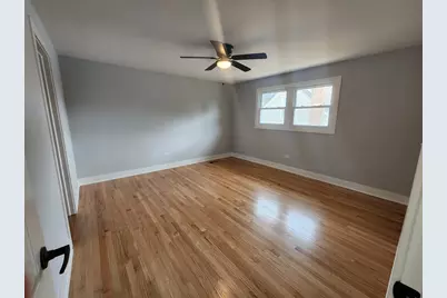 8040 Laramie Avenue, Burbank, IL 60455 - Photo 10