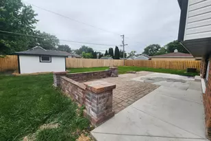 8040 Laramie Ave, Burbank, IL 60455 - Photo 18