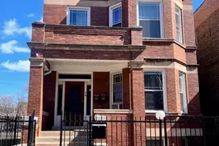 6111 S Champlain Ave, Chicago, IL 60637 - Photo 1