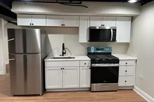 6111 S Champlain Ave, Chicago, IL 60637 - Photo 6