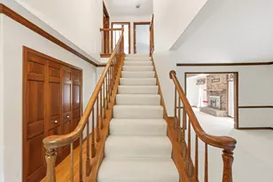 107 Roxborough Pl, Inverness, IL 60010 - Photo 4