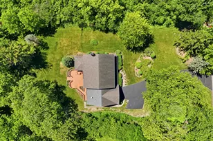 107 Roxborough Pl, Inverness, IL 60010 - Photo 36