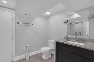 7737 Meade Ave, Burbank, IL 60459 - Photo 24