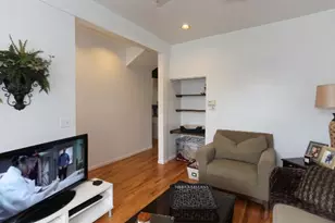 1509 W Fry St, Chicago, IL 60642 - Photo 8