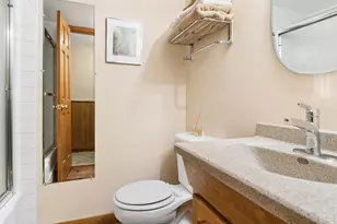 6601 MacArthur Dr, Woodridge, IL 60517 - Photo 14