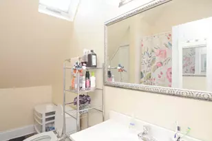 1314 W Roscoe St, Chicago, IL 60657 - Photo 16