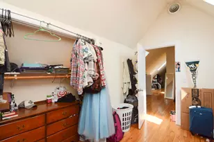 1314 W Roscoe St, Chicago, IL 60657 - Photo 12