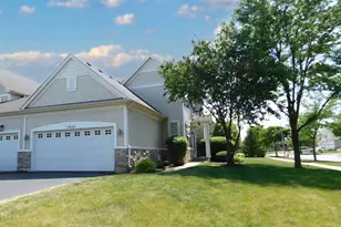 15822 Cove Cir, Plainfield, IL 60544 - Photo 4
