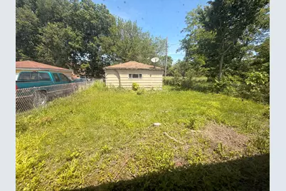 131 W 150th Street, Harvey, IL 60426 - Photo 16