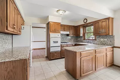 3020 Spring Green Drive, Darien, IL 60561 - Photo 26