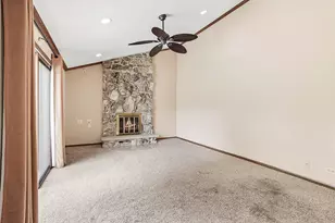 3020 Spring Green Dr, Darien, IL 60561 - Photo 30