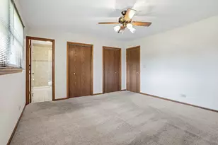 3020 Spring Green Dr, Darien, IL 60561 - Photo 34