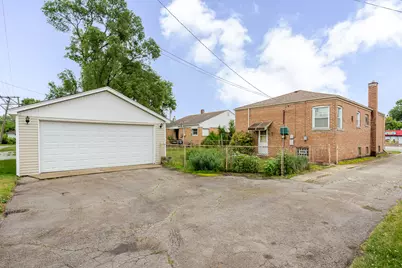 690 E Sibley Boulevard, Dolton, IL 60419 - Photo 20
