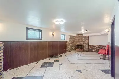 690 E Sibley Boulevard, Dolton, IL 60419 - Photo 16