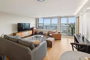 400 E Randolph St, Chicago, IL 60601 - Photo 2