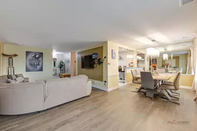 1500 Harbour Drive #4Q, Wheeling, IL 60090 - Photo 12