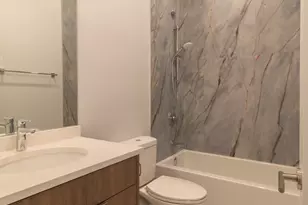 6302 S Champlain Ave, Chicago, IL 60637 - Photo 12