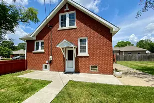 509 S Joliet St, Wilmington, IL 60481 - Photo 2