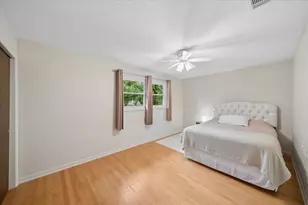 1520 Lark Ln, Naperville, IL 60565 - Photo 16