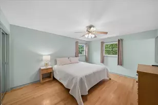 1520 Lark Ln, Naperville, IL 60565 - Photo 14