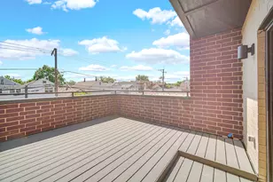 3225 S Halsted St, Chicago, IL 60608 - Photo 22