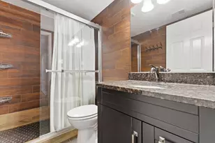 12823 S Kenneth Ave, Alsip, IL 60803 - Photo 10