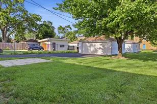 2213 Mayfair Ave, Westchester, IL 60154 - Photo 18