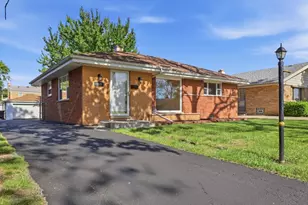2213 Mayfair Ave, Westchester, IL 60154 - Photo 1