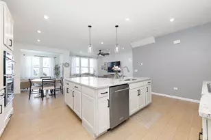1205 Josiah Rd, Naperville, IL 60563 - Photo 2
