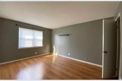 132 Brookwood Court, Vernon Hills, IL 60061 - Photo 10