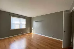 132 Brookwood Ct, Vernon Hills, IL 60061 - Photo 10