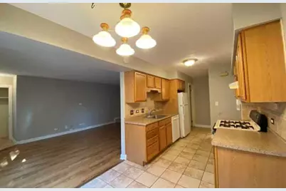 132 Brookwood Court, Vernon Hills, IL 60061 - Photo 6